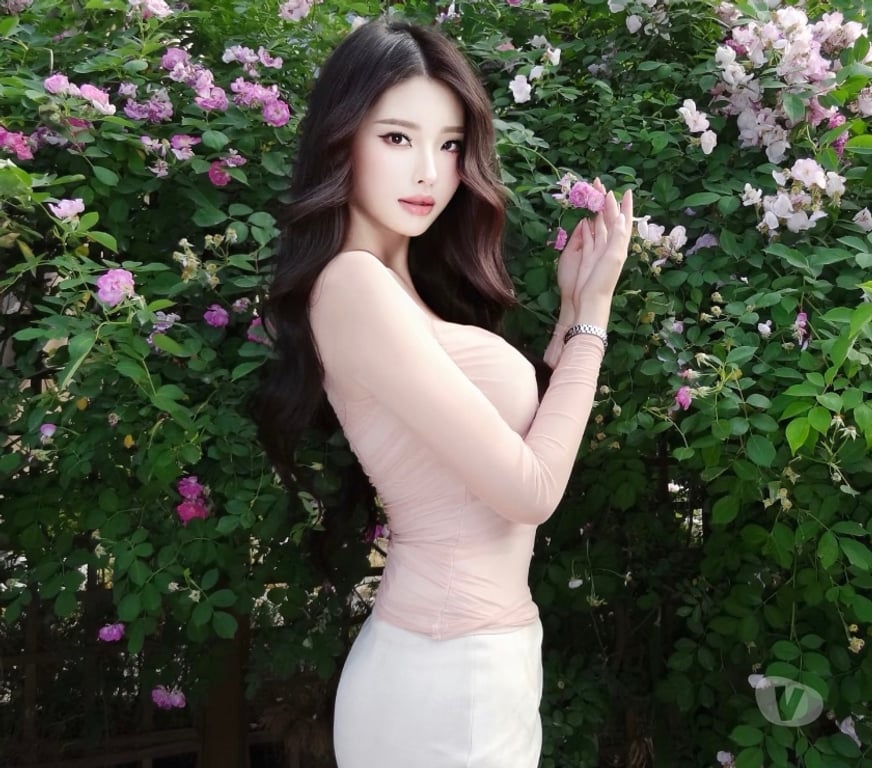 Asian escort